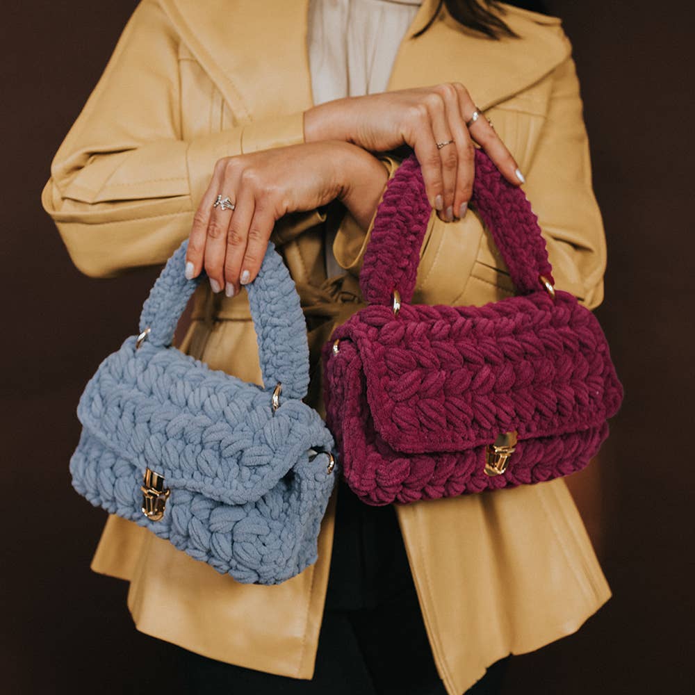 purseAvery Biscuit Chenille Crossbody Bag